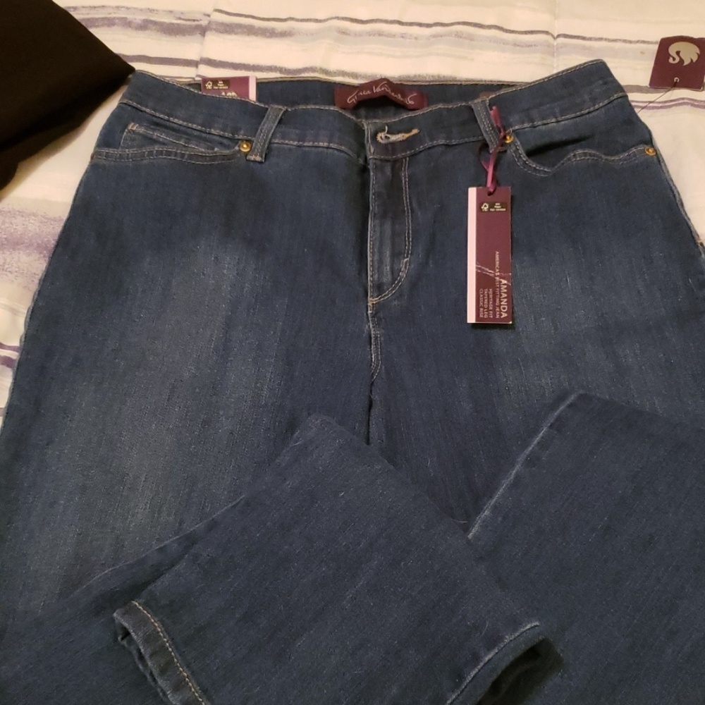 Gloria Vanderbilt jeans